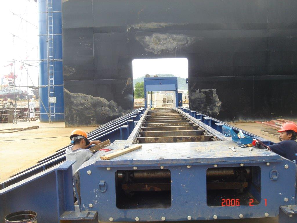 Chain Feeder